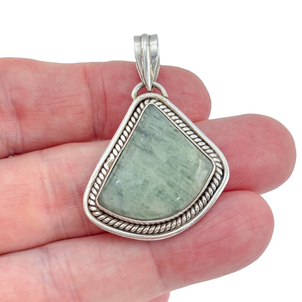 Vintage Sterling Silver 925 Green Aventurine Pendant